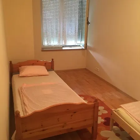 Viola Apartament *